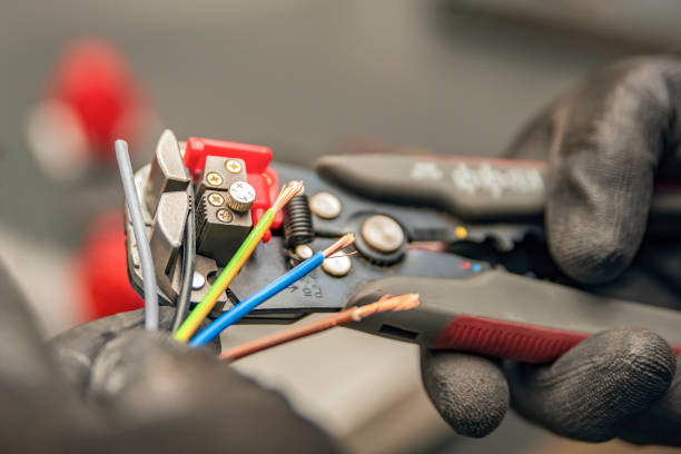 Best Affordable Electrician  in Glencoe, IL